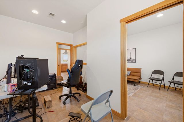 957 Camino Sin Pasada, Corrales, NM 87048