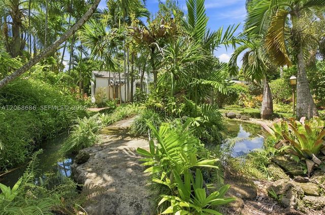 5885 SW 56th St, Miami, FL 33155