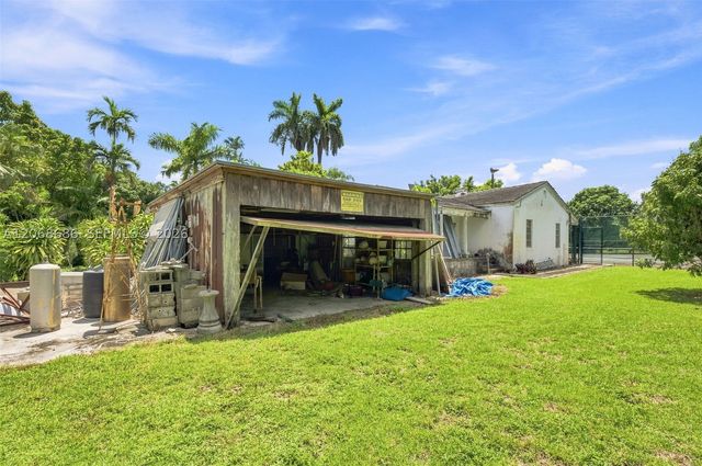 5885 SW 56th St, Miami, FL 33155
