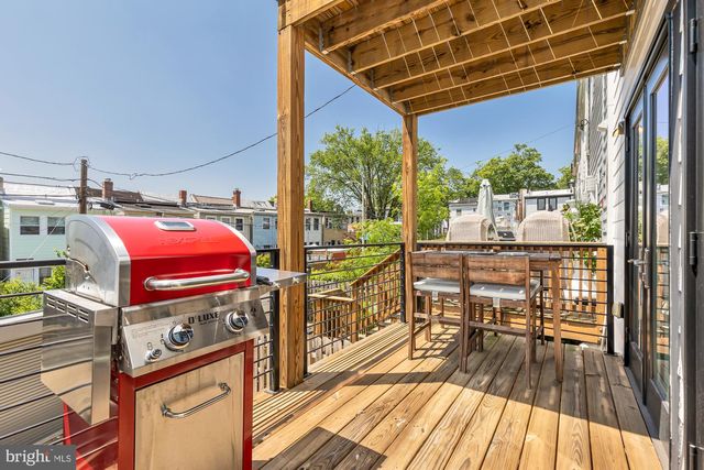 4008 MARLBORO PL NW, Washington, DC 20011