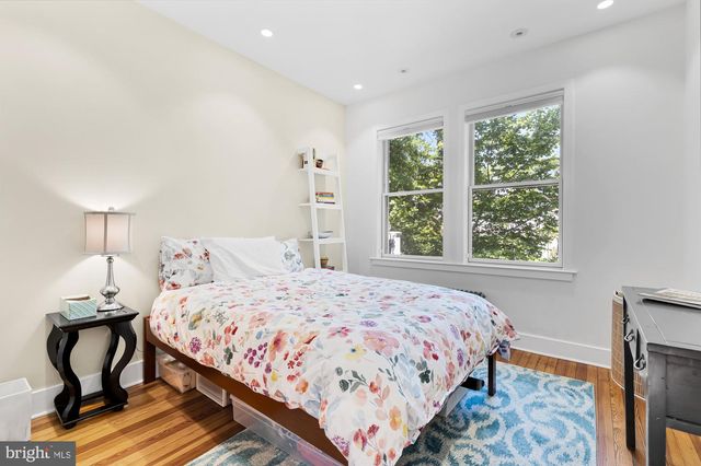 4008 MARLBORO PL NW, Washington, DC 20011