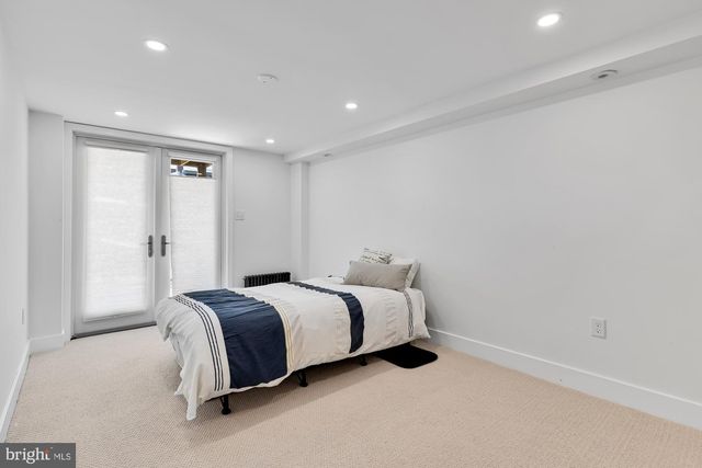 4008 MARLBORO PL NW, Washington, DC 20011