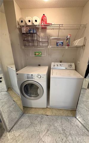 212 Abingdon Way, Atlanta, GA 30328