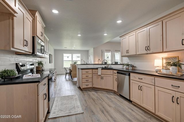 3118 Leah Lane, Joplin, MO 64804