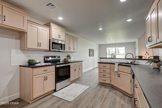 3118 Leah Lane, Joplin, MO 64804