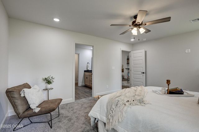 3118 Leah Lane, Joplin, MO 64804