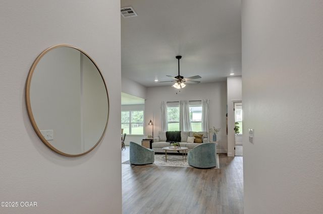 3118 Leah Lane, Joplin, MO 64804