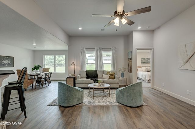 3118 Leah Lane, Joplin, MO 64804