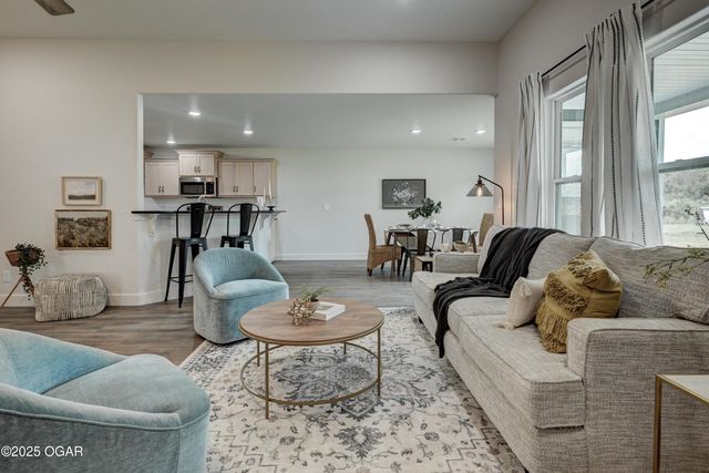 3118 Leah Lane, Joplin, MO 64804