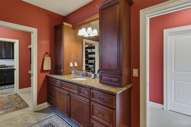462 Strafer Street, Cincinnati, OH 45226