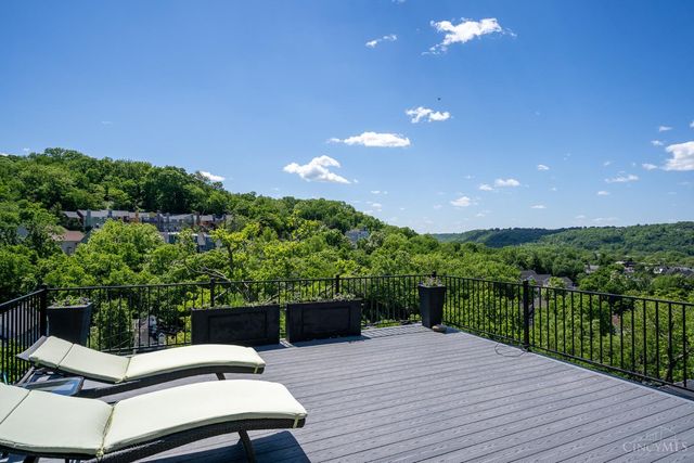 462 Strafer Street, Cincinnati, OH 45226