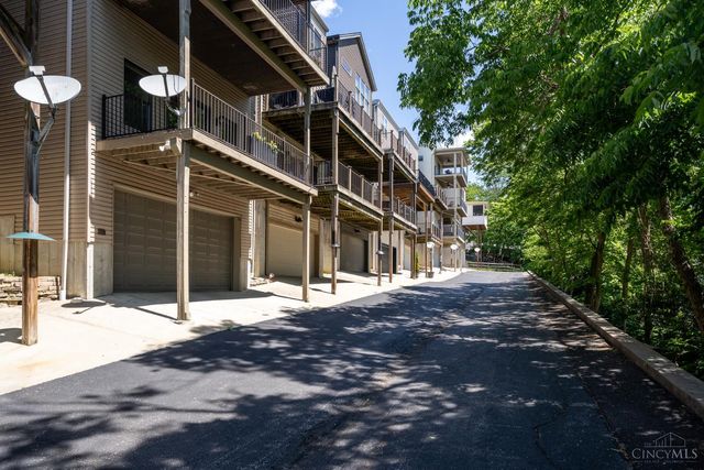 462 Strafer Street, Cincinnati, OH 45226