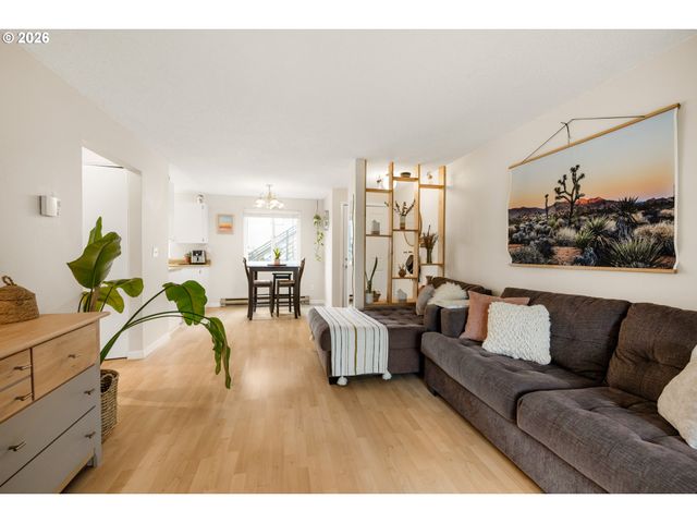 12608 Nw BARNES Rd 4, Portland, OR 97229