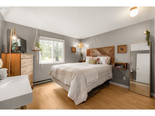 12608 Nw BARNES Rd 4, Portland, OR 97229