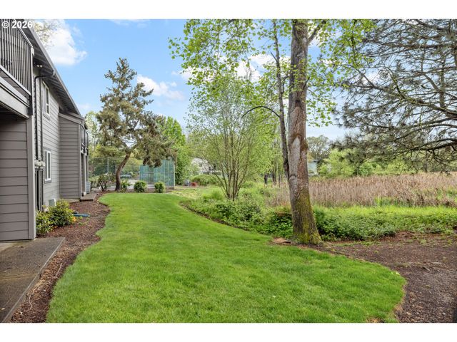 12608 Nw BARNES Rd 4, Portland, OR 97229