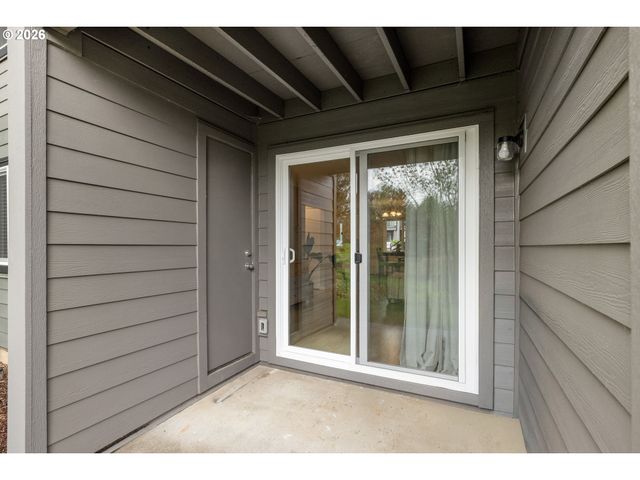 12608 Nw BARNES Rd 4, Portland, OR 97229