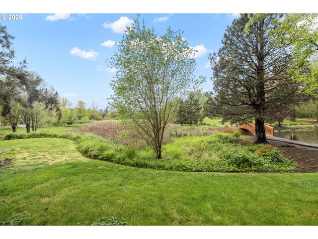 12608 Nw BARNES Rd 4, Portland, OR 97229