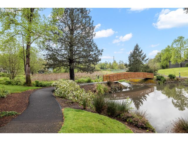 12608 Nw BARNES Rd 4, Portland, OR 97229