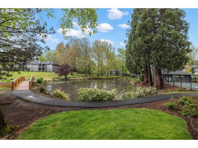 12608 Nw BARNES Rd 4, Portland, OR 97229