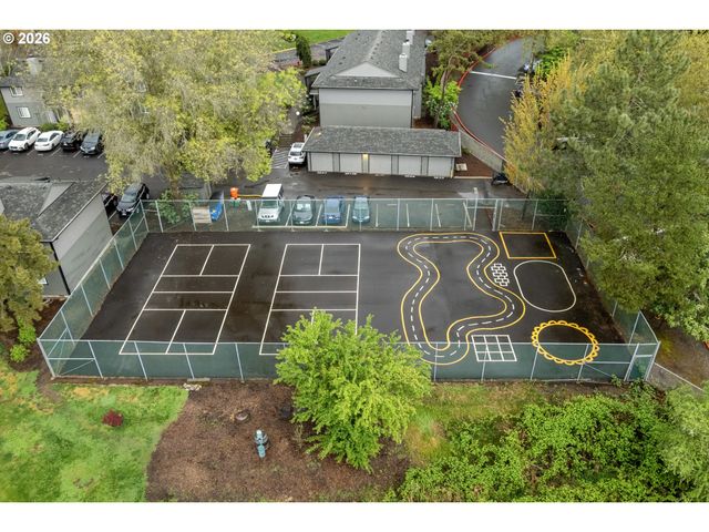 12608 Nw BARNES Rd 4, Portland, OR 97229