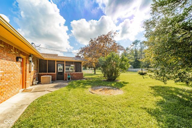 601 Woodmere Drive, Anderson, IN 46011