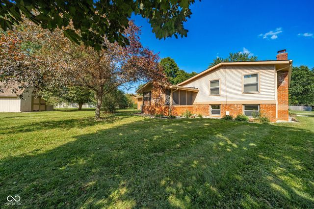 601 Woodmere Drive, Anderson, IN 46011