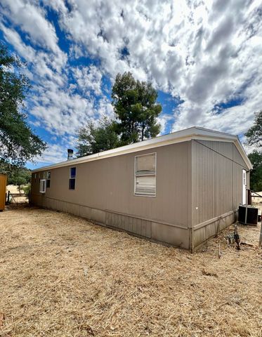 33831 Medford Road, Auberry, CA 93602