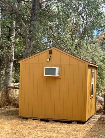 33831 Medford Road, Auberry, CA 93602