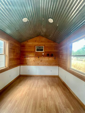 33831 Medford Road, Auberry, CA 93602