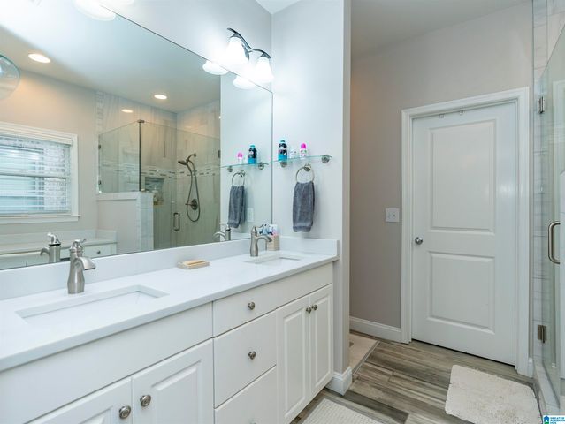 6256 BENT BROOK DRIVE, Bessemer, AL 35022