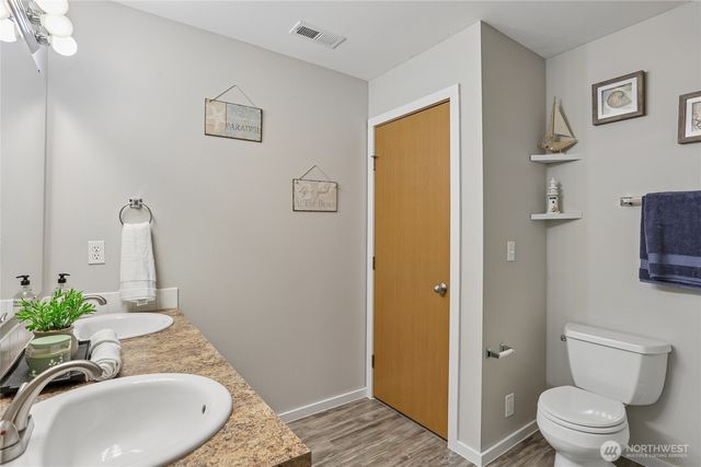18413 SE 242nd Court, Covington, WA 98042