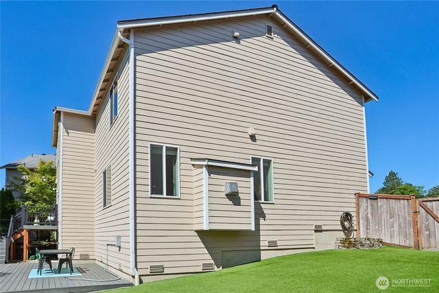 18413 SE 242nd Court, Covington, WA 98042