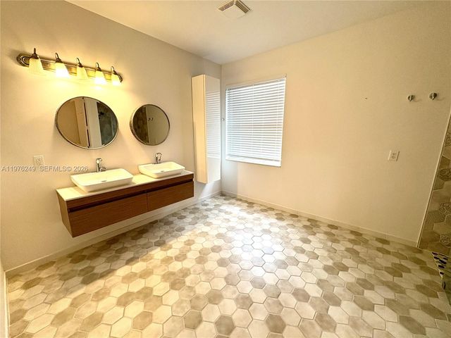 4808 SW 183rd Ave, Miramar, FL 33029