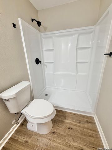 2307 McKinley, San Antonio, TX 78210