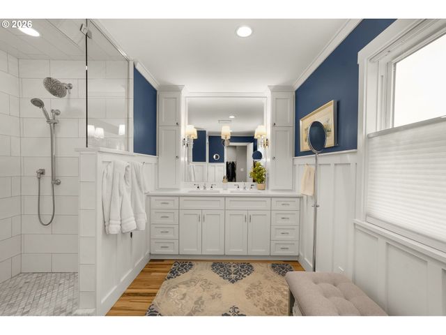 13705 Nw PETTYGROVE St, Portland, OR 97229