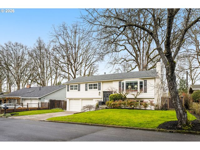 13705 Nw PETTYGROVE St, Portland, OR 97229