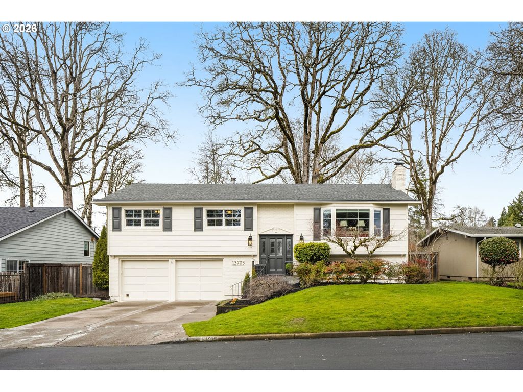 13705 Nw PETTYGROVE St, Portland, OR 97229