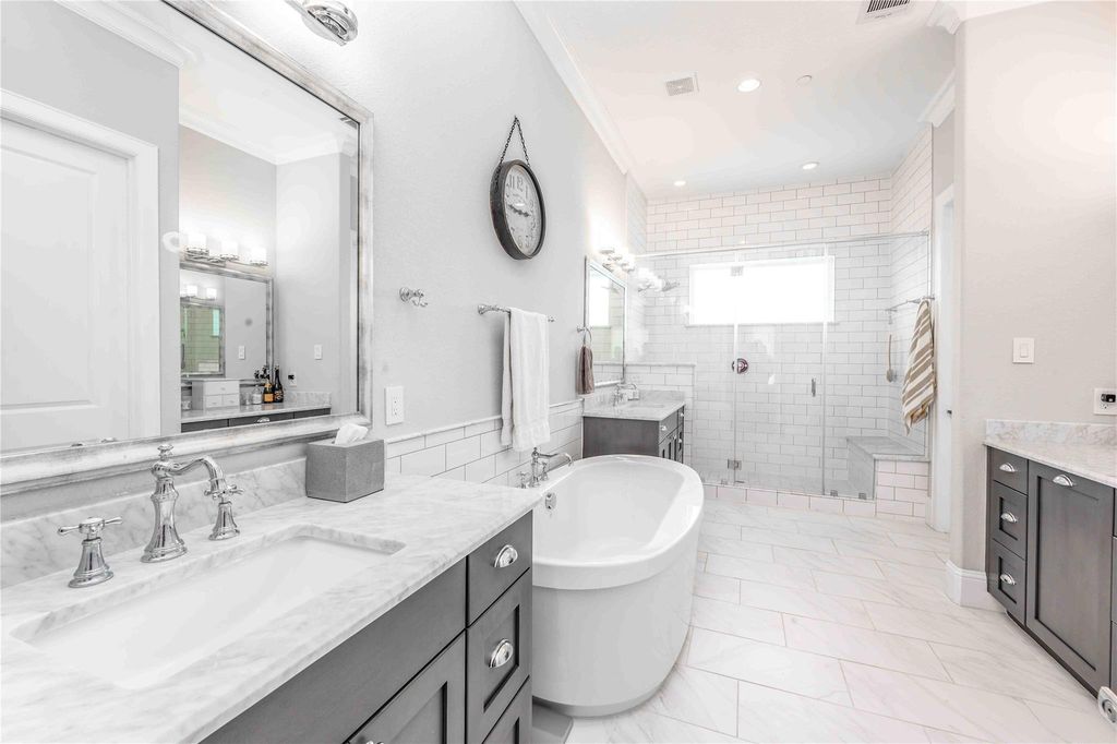 2110 Mason Street, Houston, TX 77006