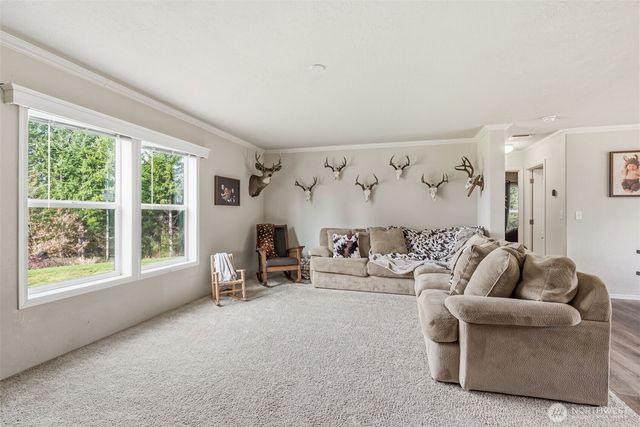 220 Songbird Lane, Longview, WA 98632