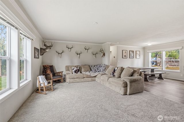 220 Songbird Lane, Longview, WA 98632