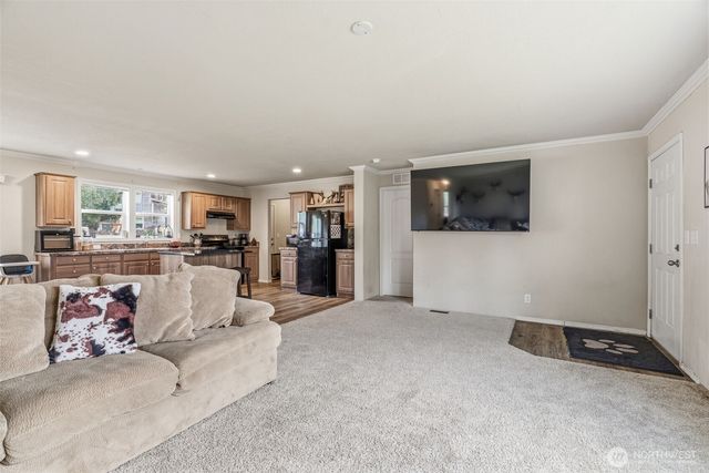 220 Songbird Lane, Longview, WA 98632