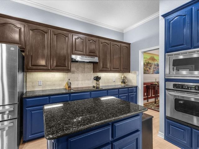 4031 Tortoise Lane, Fort Worth, TX 76135