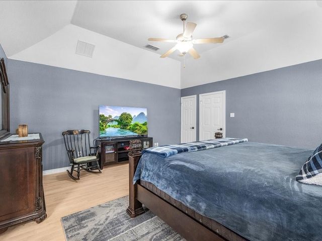 4031 Tortoise Lane, Fort Worth, TX 76135