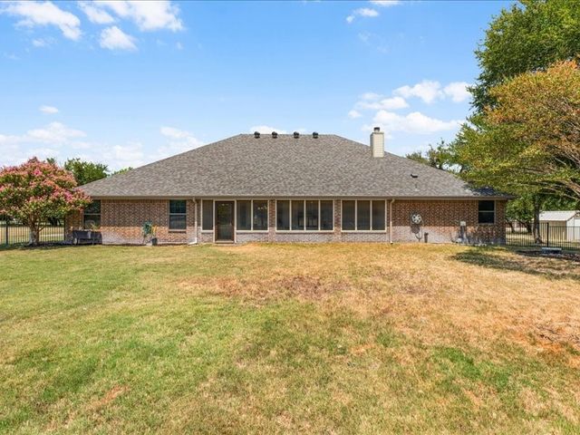 4031 Tortoise Lane, Fort Worth, TX 76135