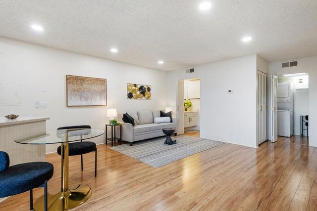 5300 E Waverly Drive M4115, Palm Springs, CA 92264