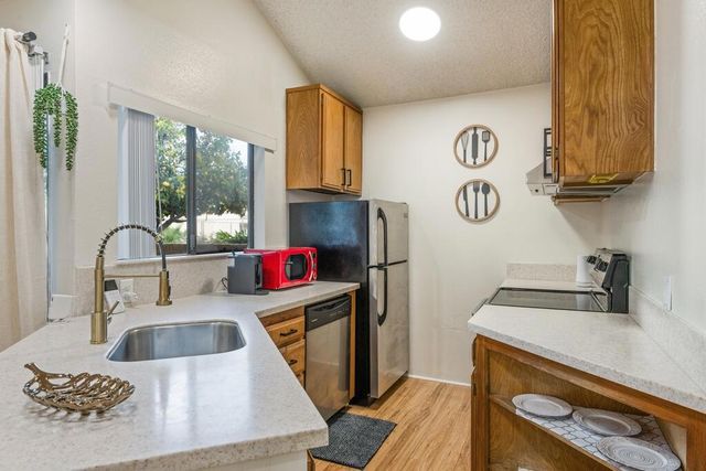 5300 E Waverly Drive M4115, Palm Springs, CA 92264