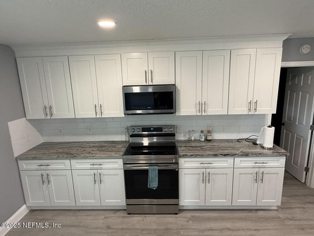 125 CYPRESS Drive, East Palatka, FL 32131