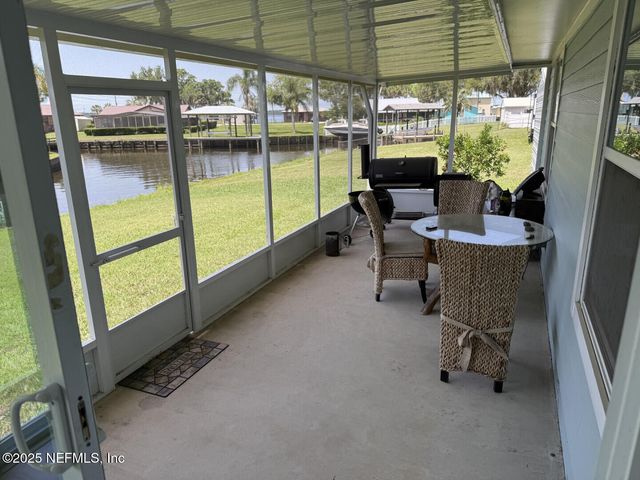 125 CYPRESS Drive, East Palatka, FL 32131