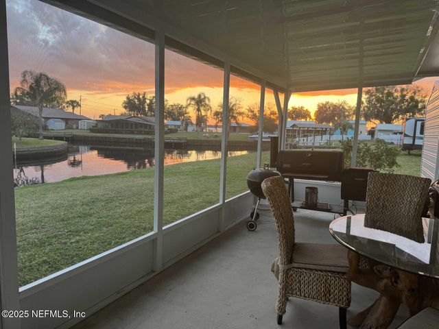 125 CYPRESS Drive, East Palatka, FL 32131