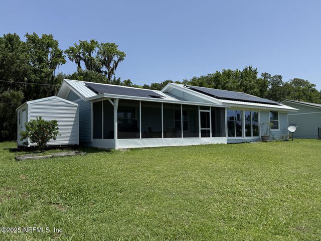 125 CYPRESS Drive, East Palatka, FL 32131